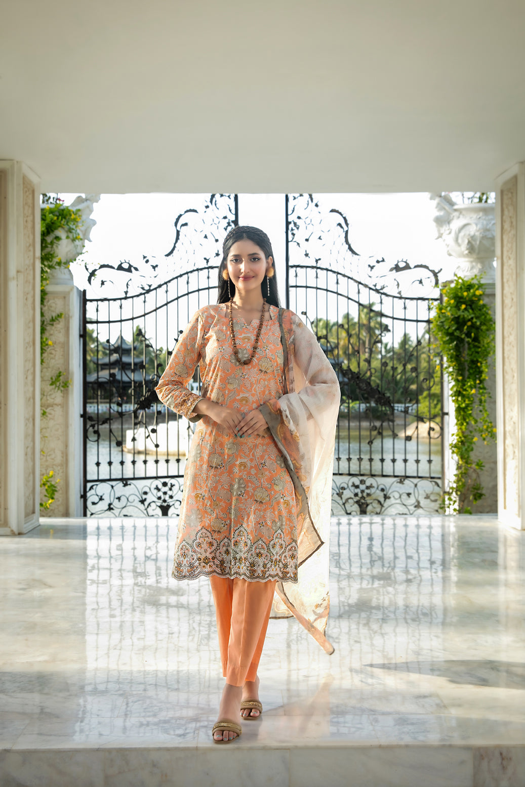 NAZAKKAT LAWN SLUB DIGITAL PRINT