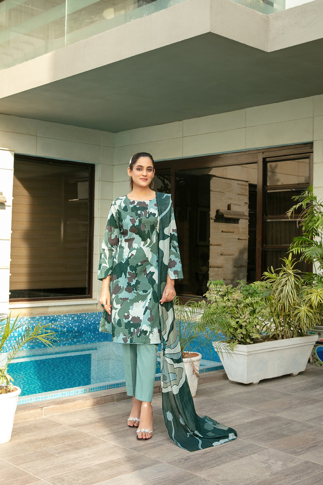 ZUMRA LAWN SLUB DIGITAL PRINT