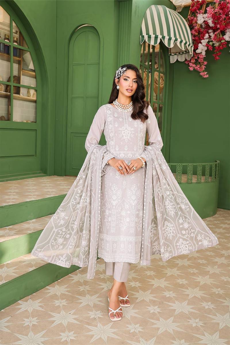 Vanilla Unstitched Dyed Embroidered Doriya Lawn With Exclusive Embroidered Bamber Chiffon Duppata