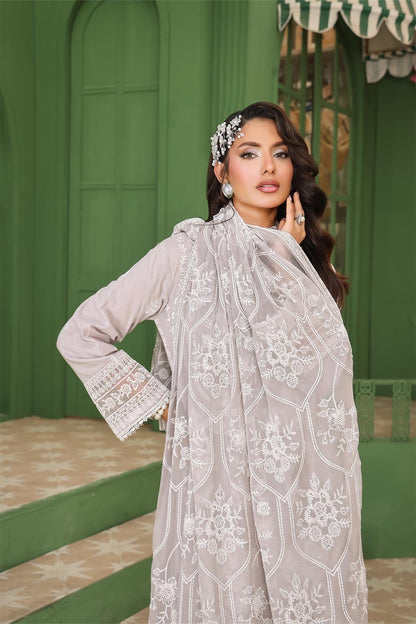 Vanilla Unstitched Dyed Embroidered Doriya Lawn With Exclusive Embroidered Bamber Chiffon Duppata